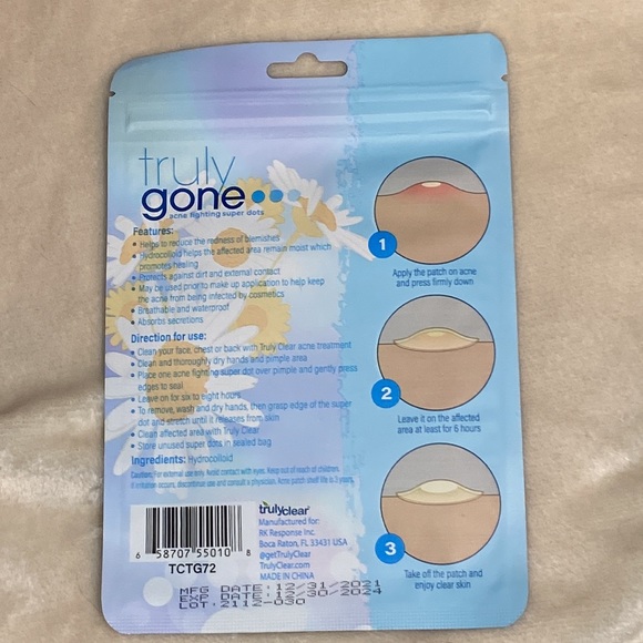 >>Truly Clear Truly Gone Hydrocolloid acne patches. - Picture 3 of 4